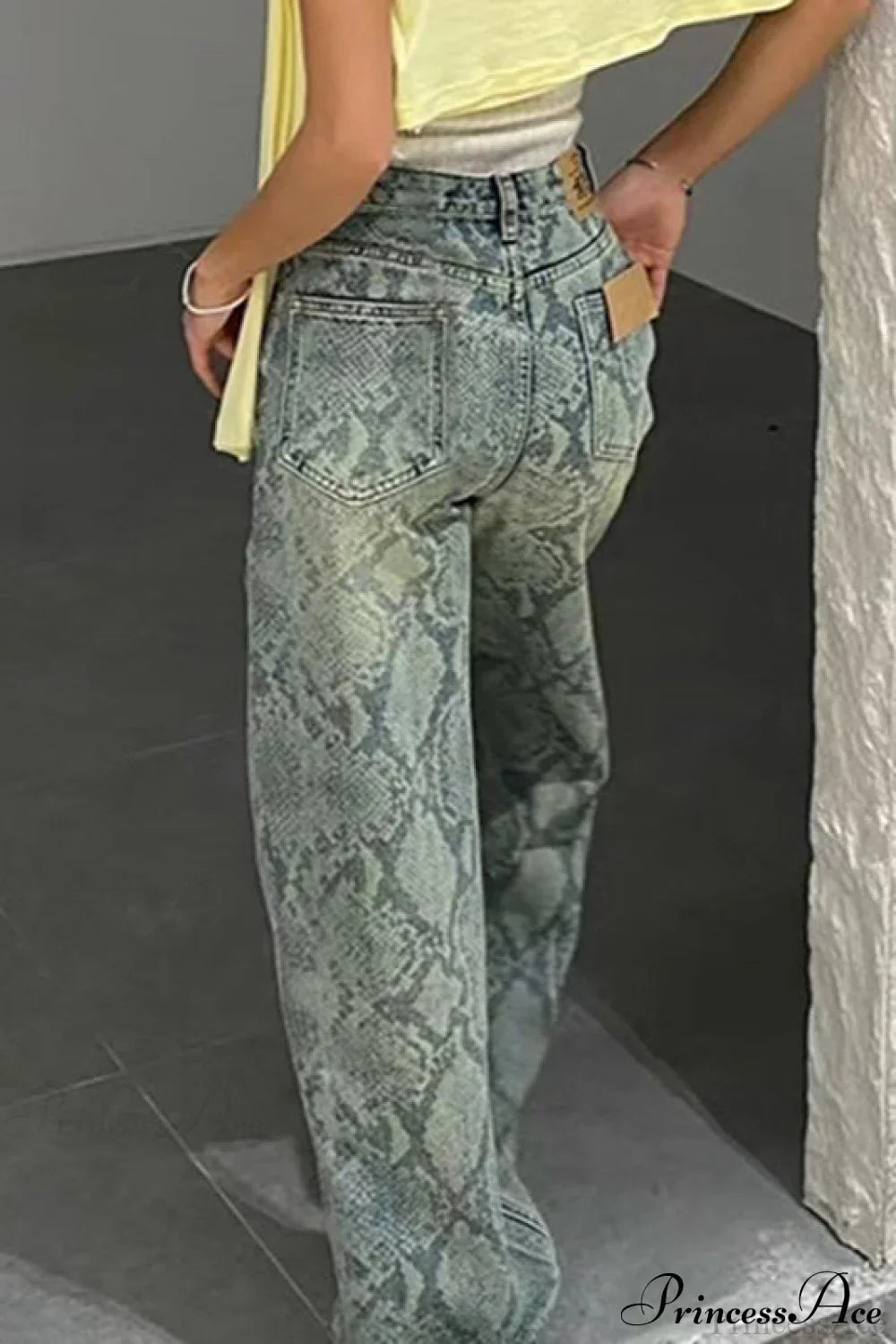 High Waist Snake Print Washed Straight Jeans image 3