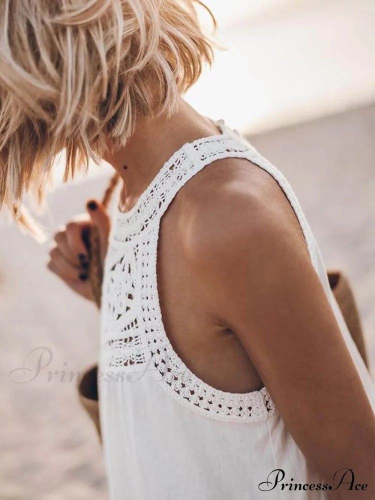 Hollow Lace Patchwork Charming Halterneck A-Line Mini Dress image 3