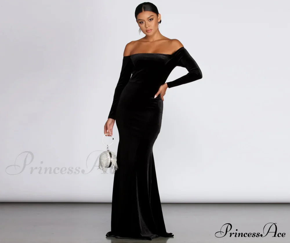 Ida Velvet Stylish Formal Gown image 1