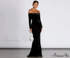 Ida Velvet Stylish Formal Gown image 3
