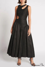 Jolie Abstract Stylish Cut-Out Midi Dress image 3