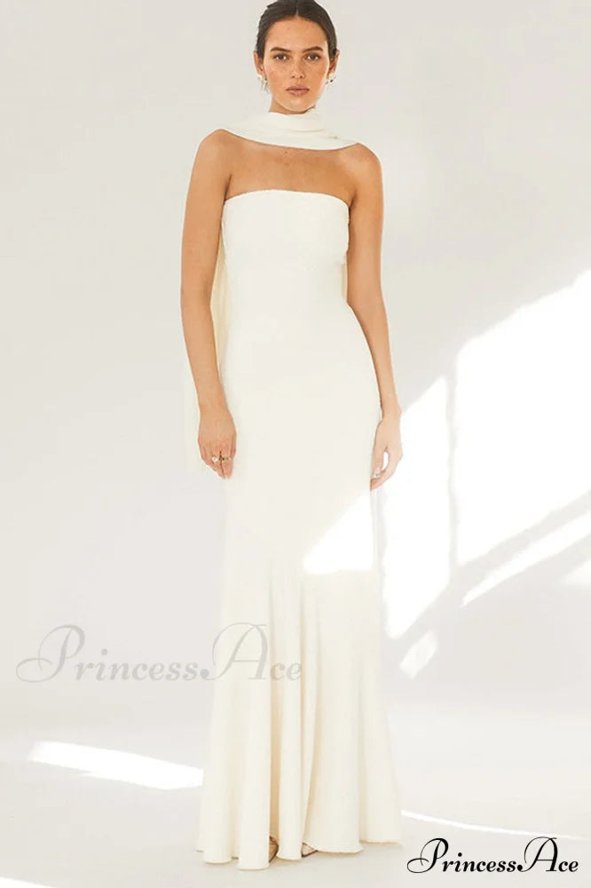 Juliana Elegant Maxi Dress image 8