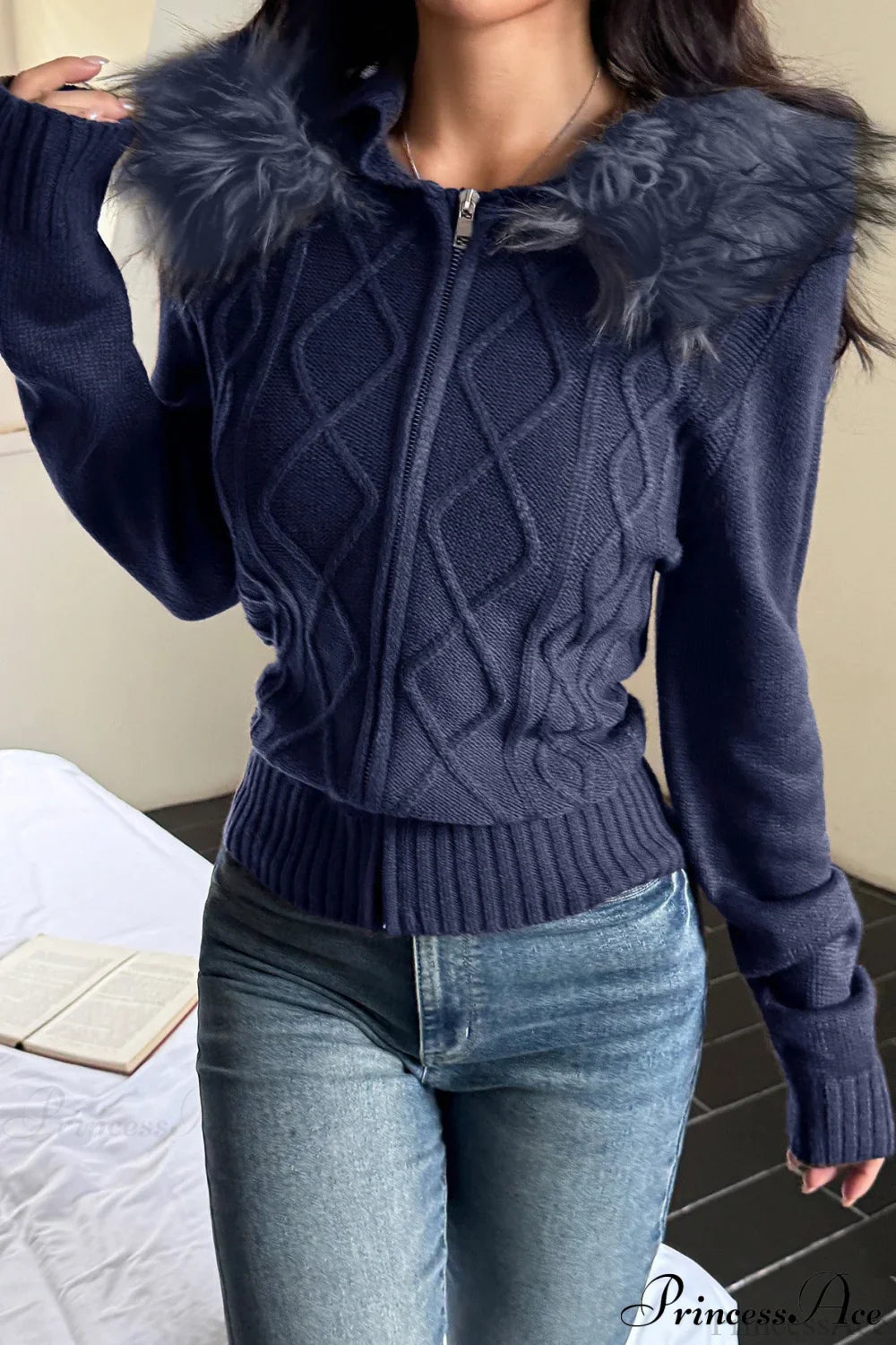 Knitted Fleece Collar Waist-Cinched Zip Hoodie image 10
