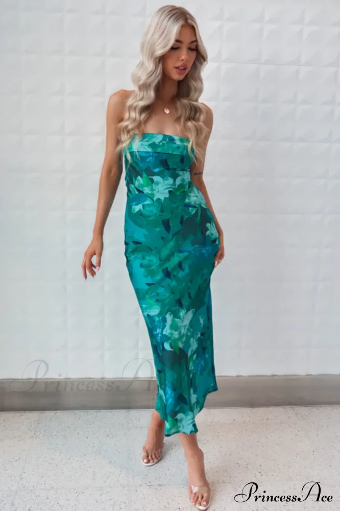 Kyra Satin Stylish Midi Dress image 12