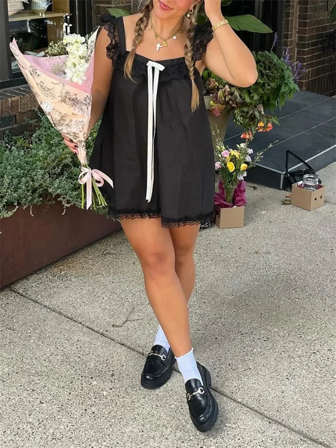 Lace Bowknot Embellished Mini Dress image 5