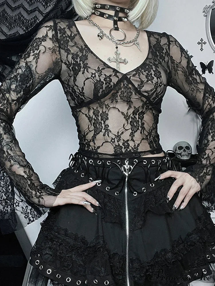 Lace Fairy Grunge V-neck See-Through Slim Fit Stylish Elegant Trendy Classic Crop Top image 2