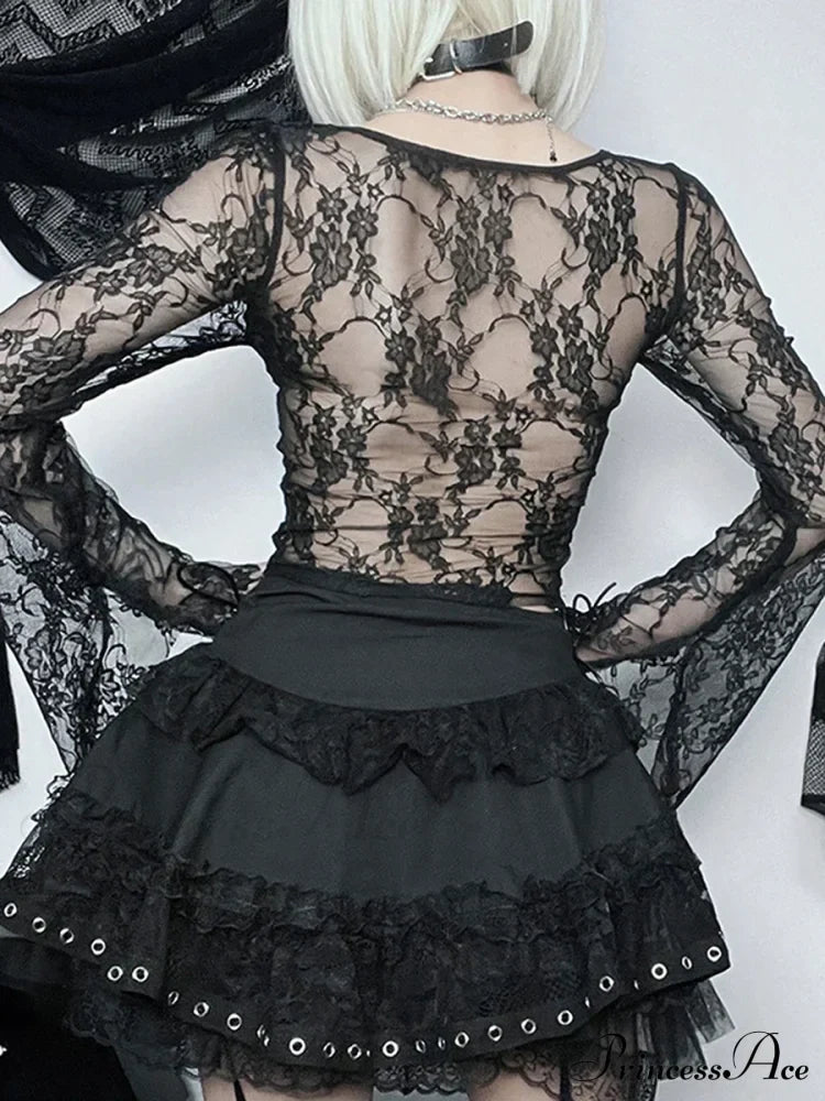 Lace Fairy Grunge V-neck See-Through Slim Fit Stylish Elegant Trendy Classic Crop Top image 4