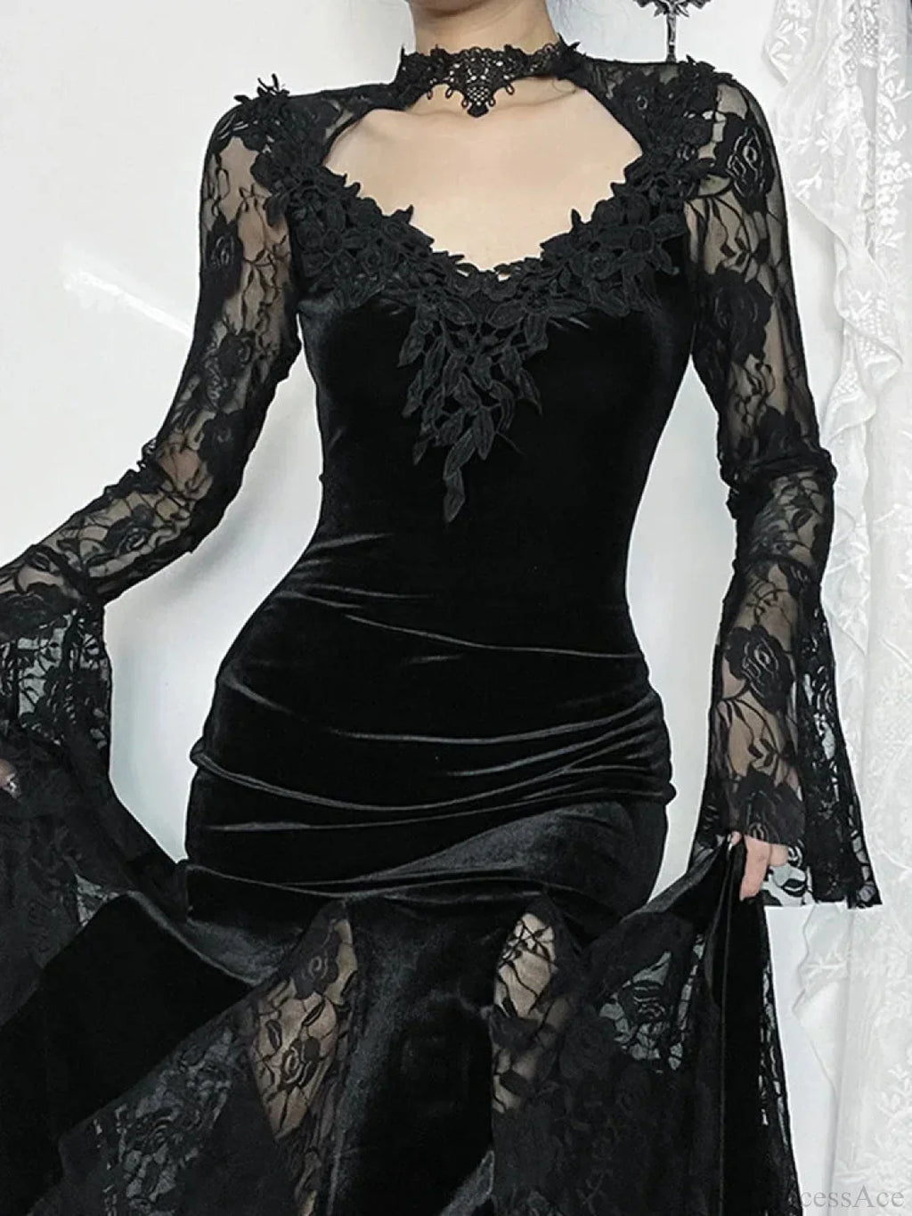 Lace Patchwork Flare Sleeve Maxi Dress image 2