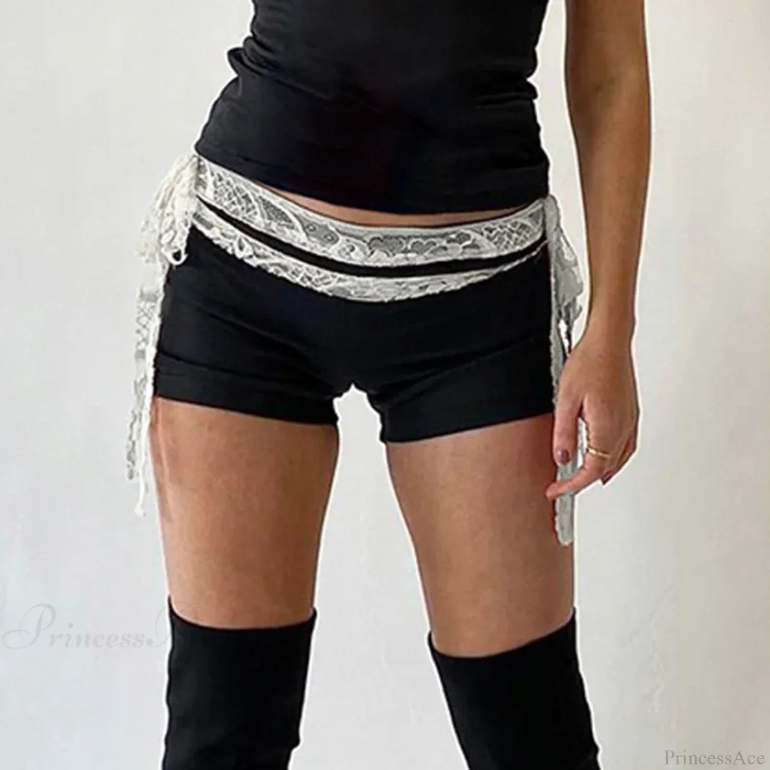 Lace Patchwork Low Waist Short image 3