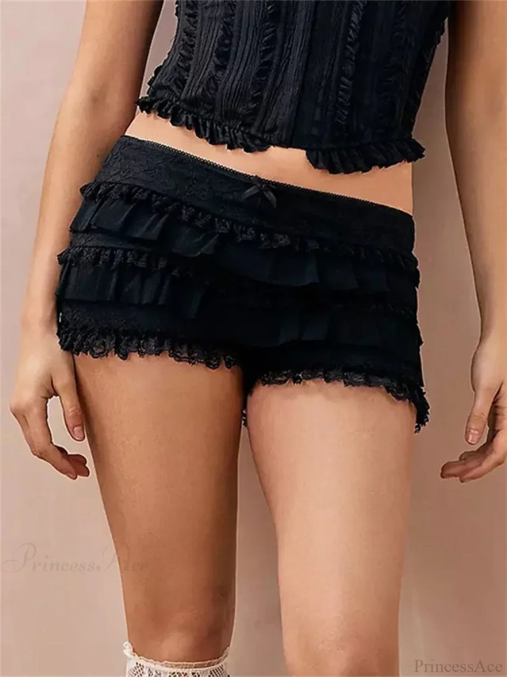 Lace Ruffle Elastic Waist Short image 1