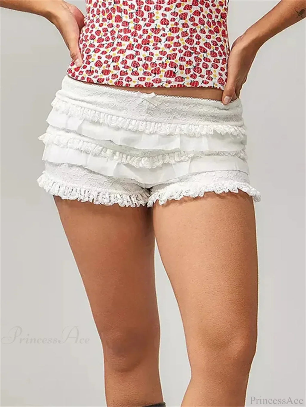 Lace Ruffle Elastic Waist Short image 4