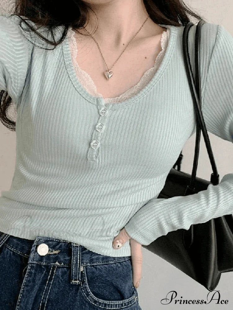 Lace Trim Graceful Knit Crop Top image 3