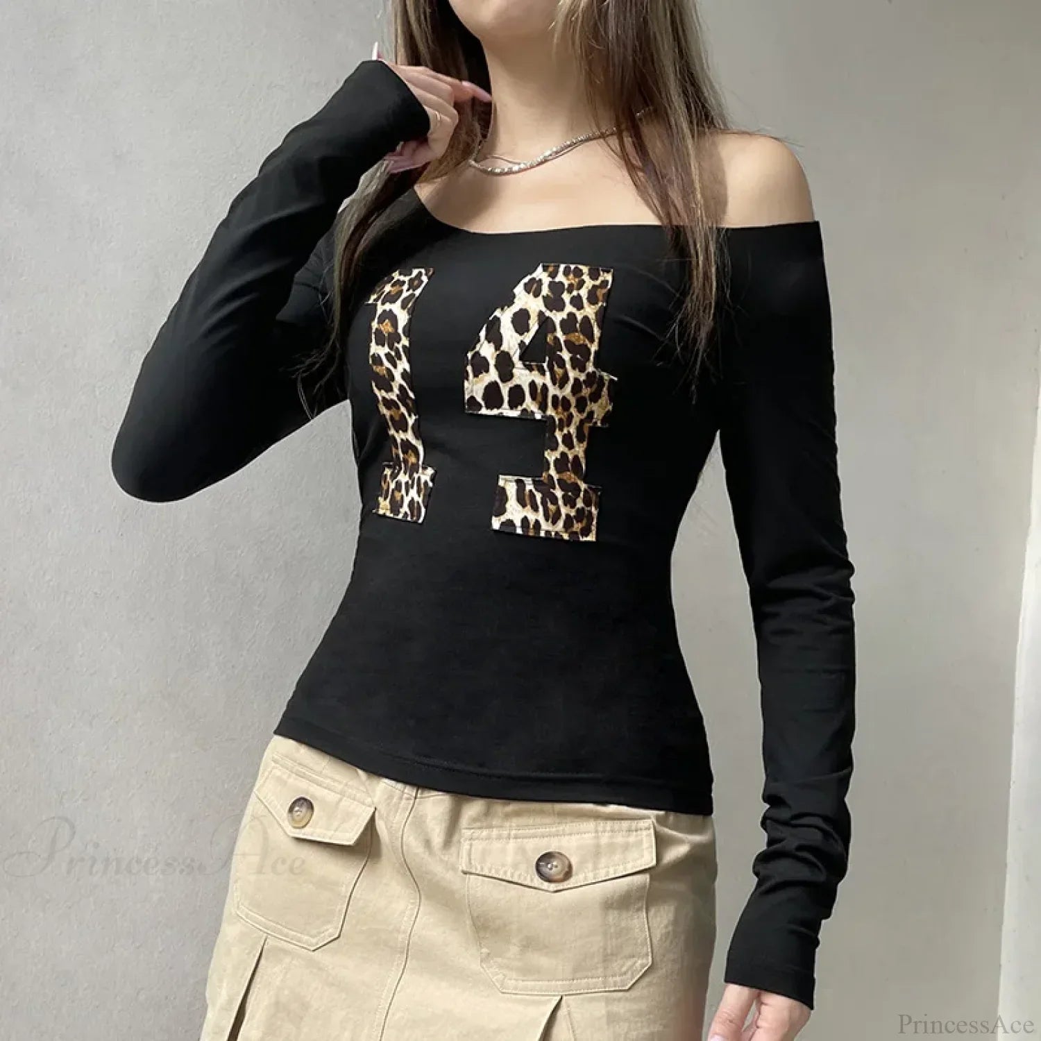 Leopard Off-shoulder Knit Top image 3