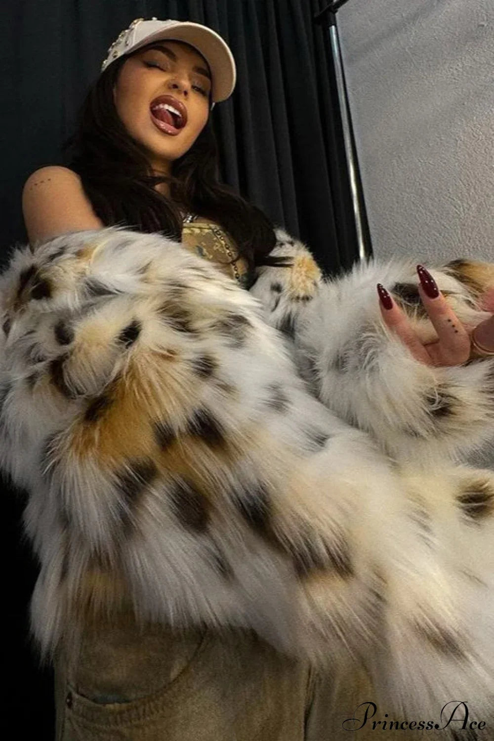 Leopard Print Faux Fur Long-Sleeve Warm Coat image 5