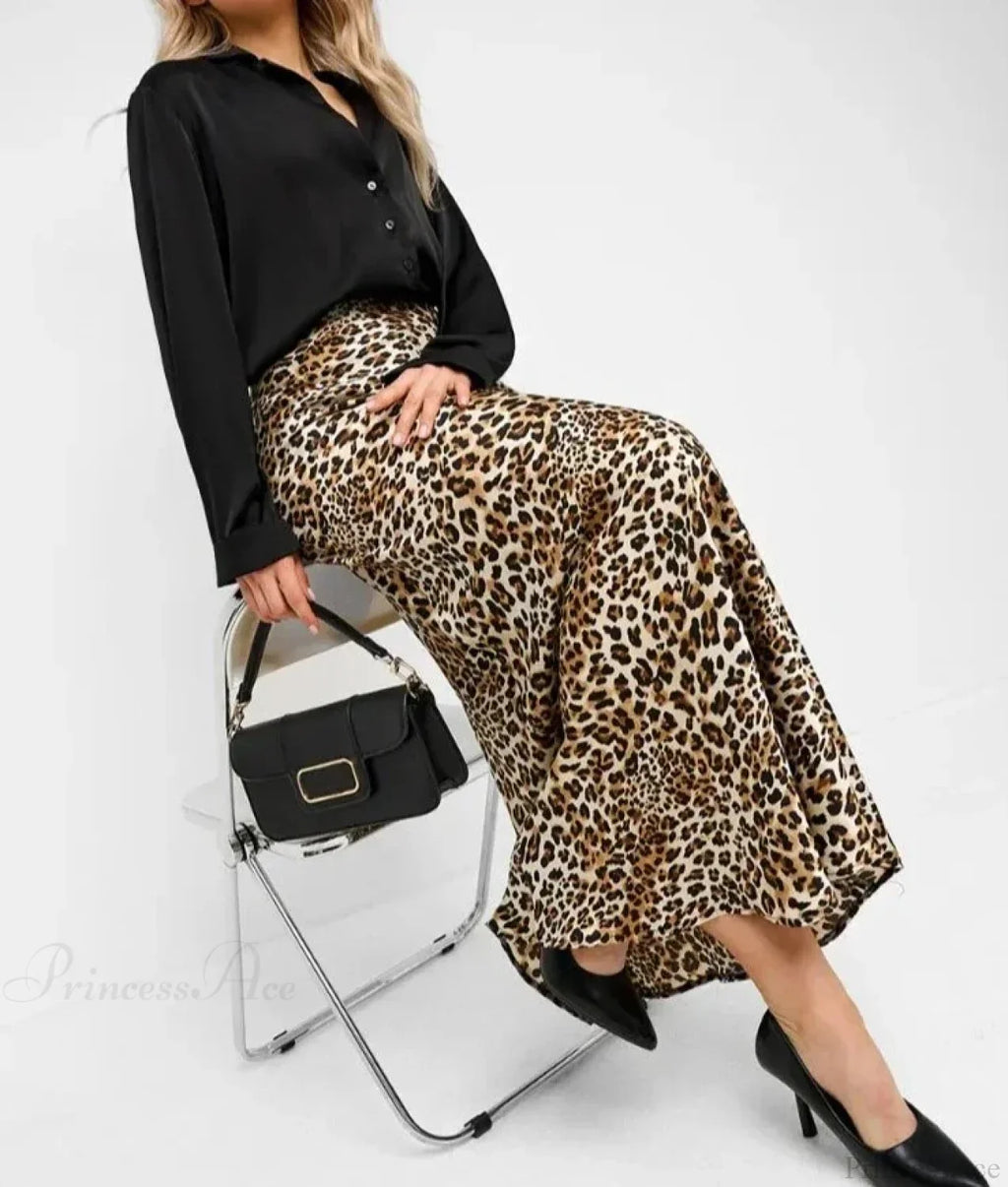 Leopard Print High Waist Midi Skirt image 6