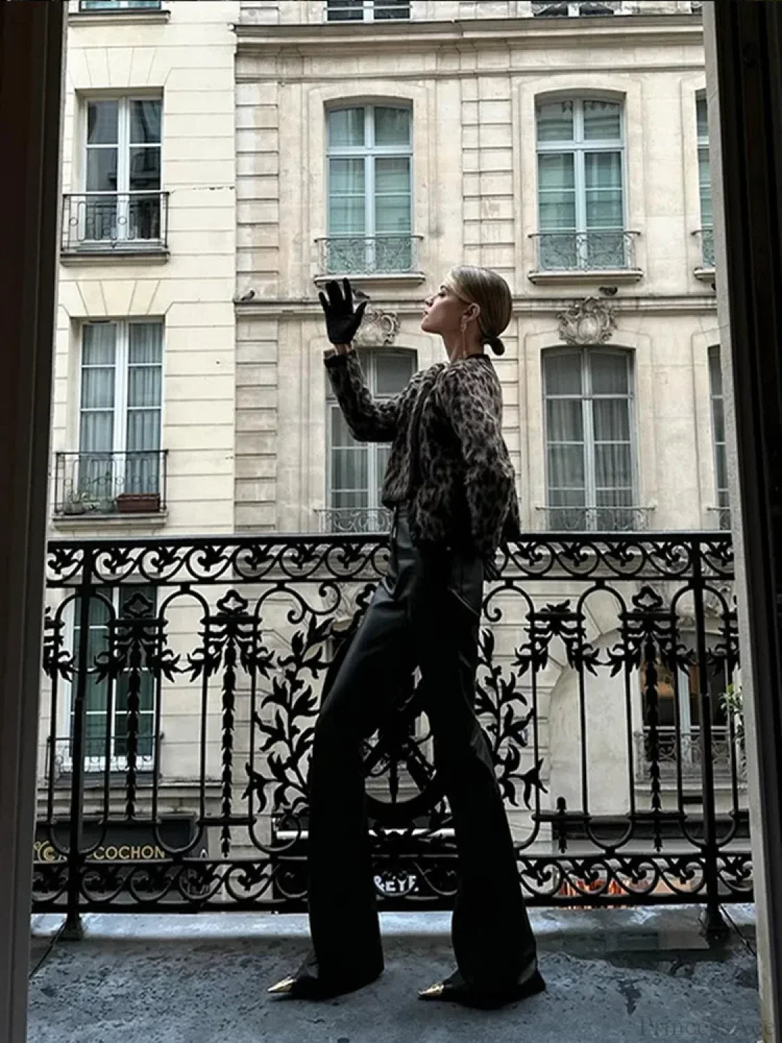 Leopard Printed Round Neck Cardigan image 4