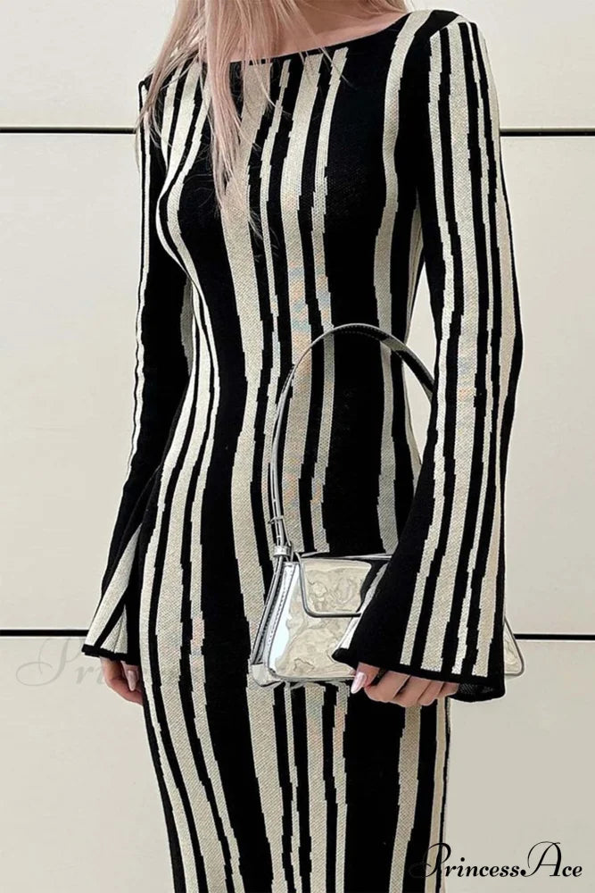 Long Sleeve Knitted Dress with Contrast Color image 4