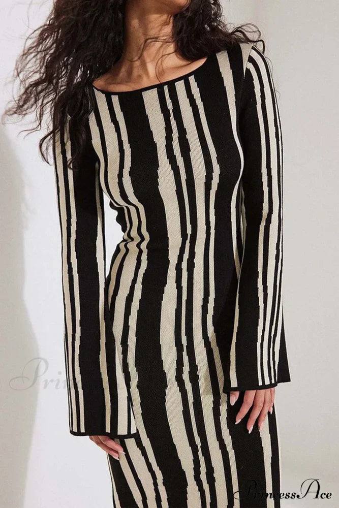 Long Sleeve Knitted Dress with Contrast Color image 5