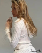 Long Sleeve Knitted V-Neck Graceful Hooded Sweater And Shorts Set image 3