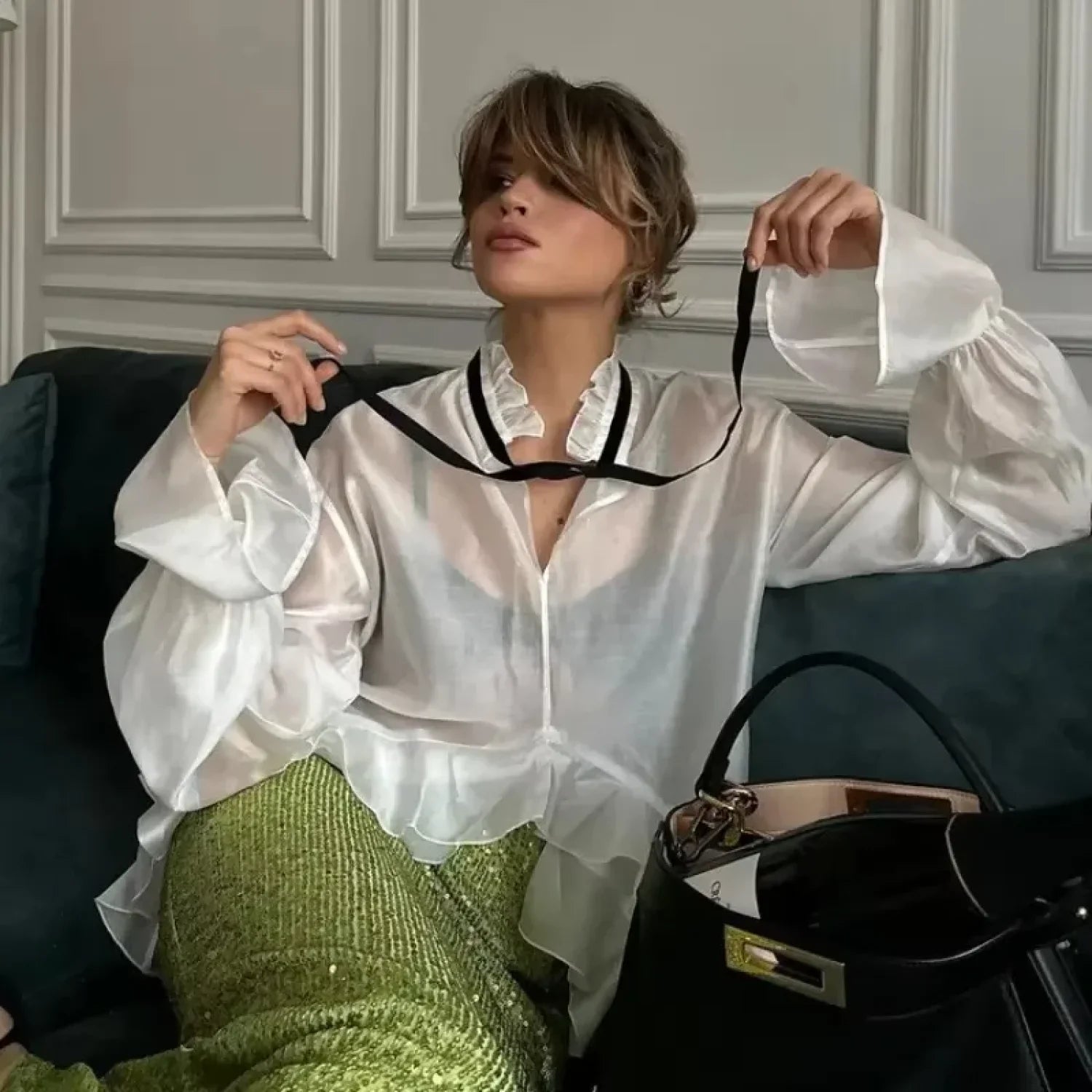 Loose White Ruffled Blouse image 1