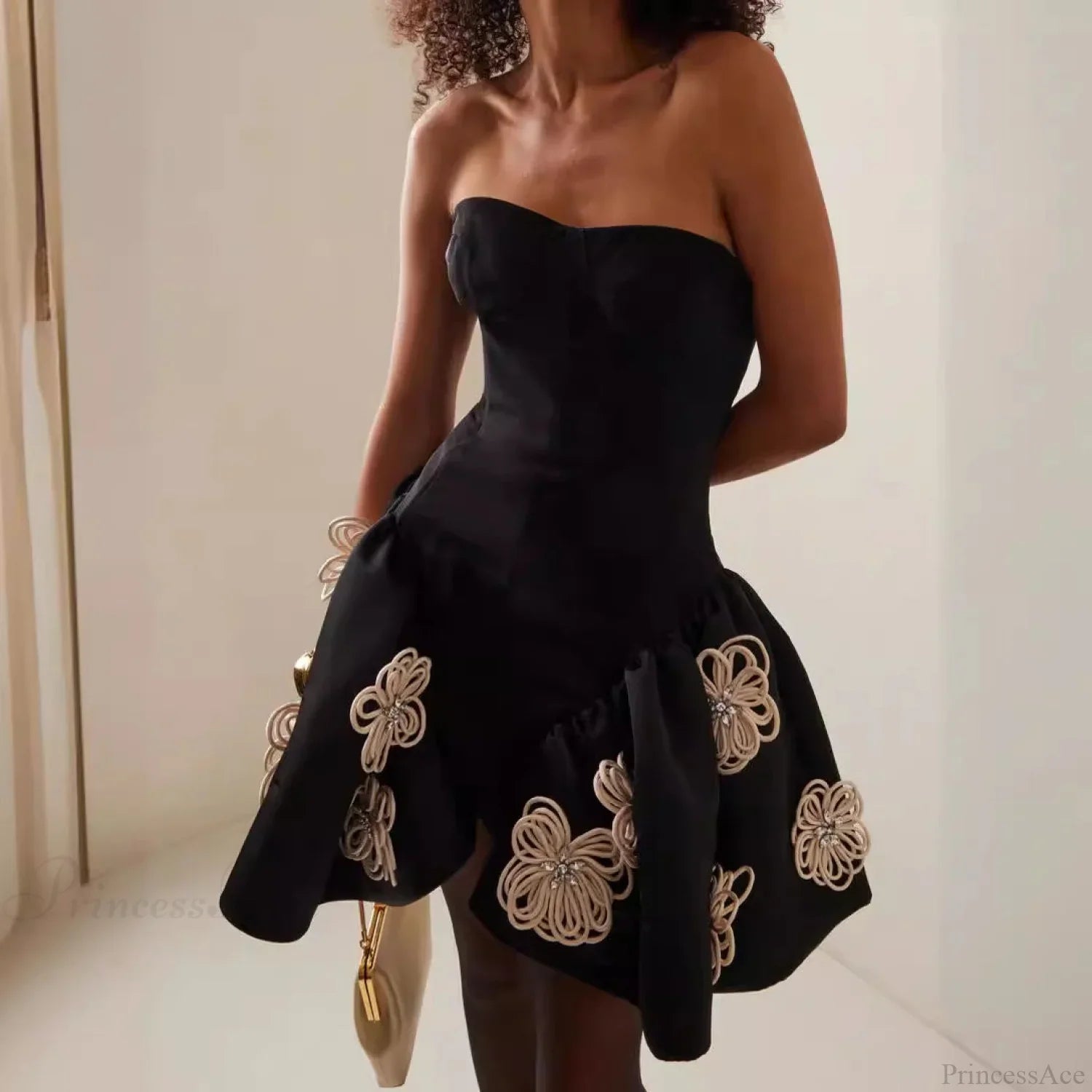 Luxury Crystal Party Bandage Dress image 2