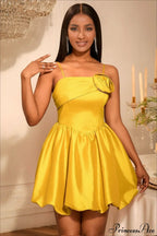 Luxury Gold Appliqué Spaghetti Strap Party Dress image 1