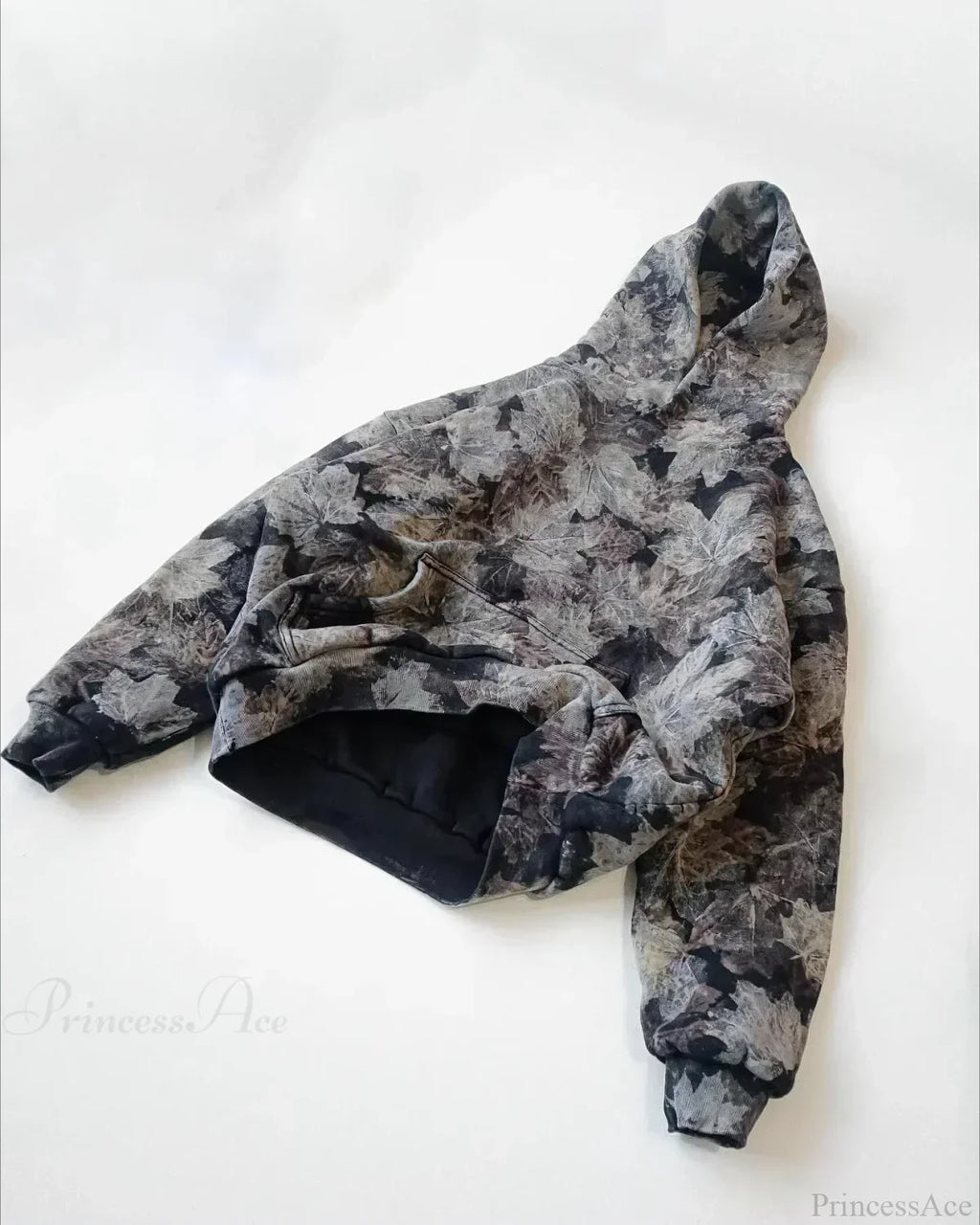 Maple Leaf Graphic Pullover Hoodie image 2