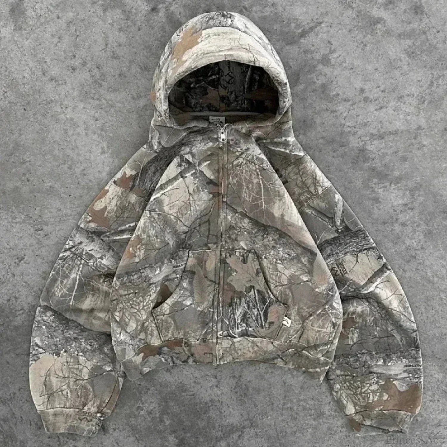 Maple Leaf Graphic Pullover Hoodie image 6
