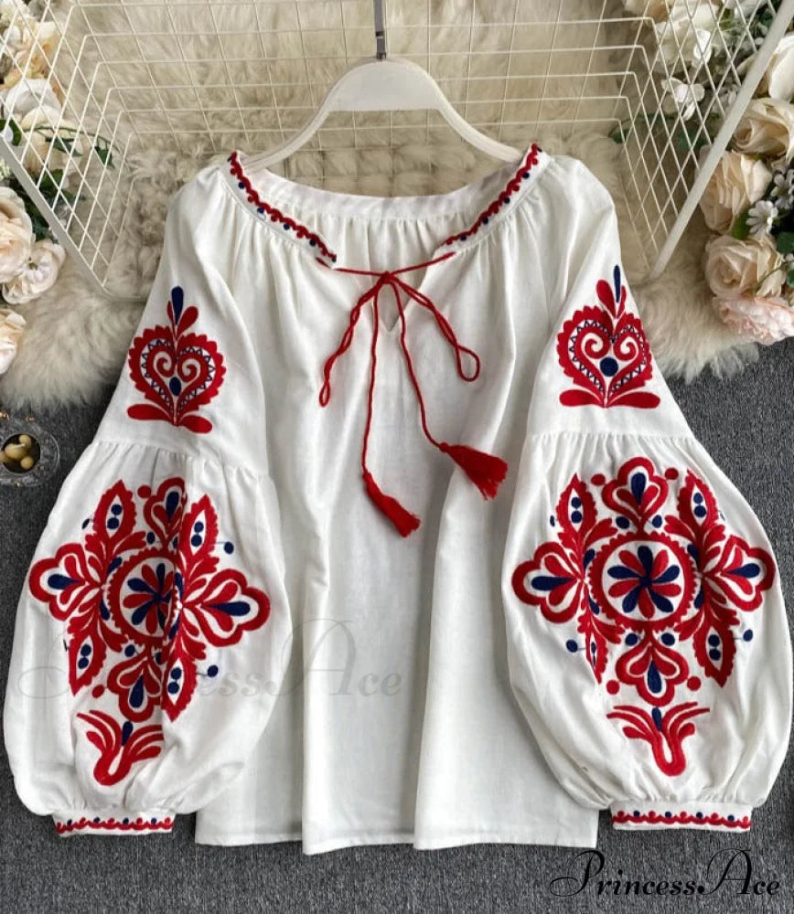 MARIA EMBROIDERED TOP image 3