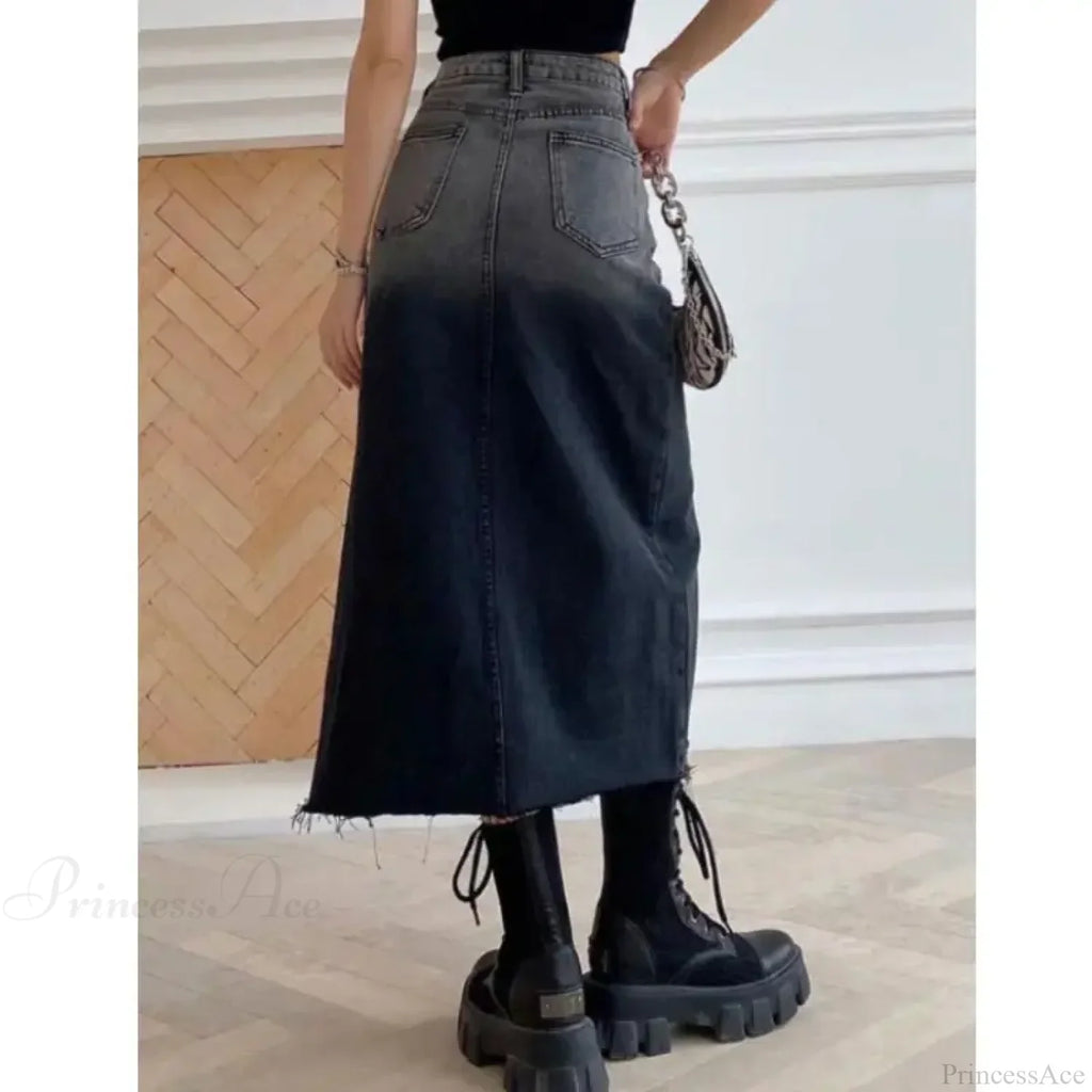 Mid-length Slit Denim Skirt image 6