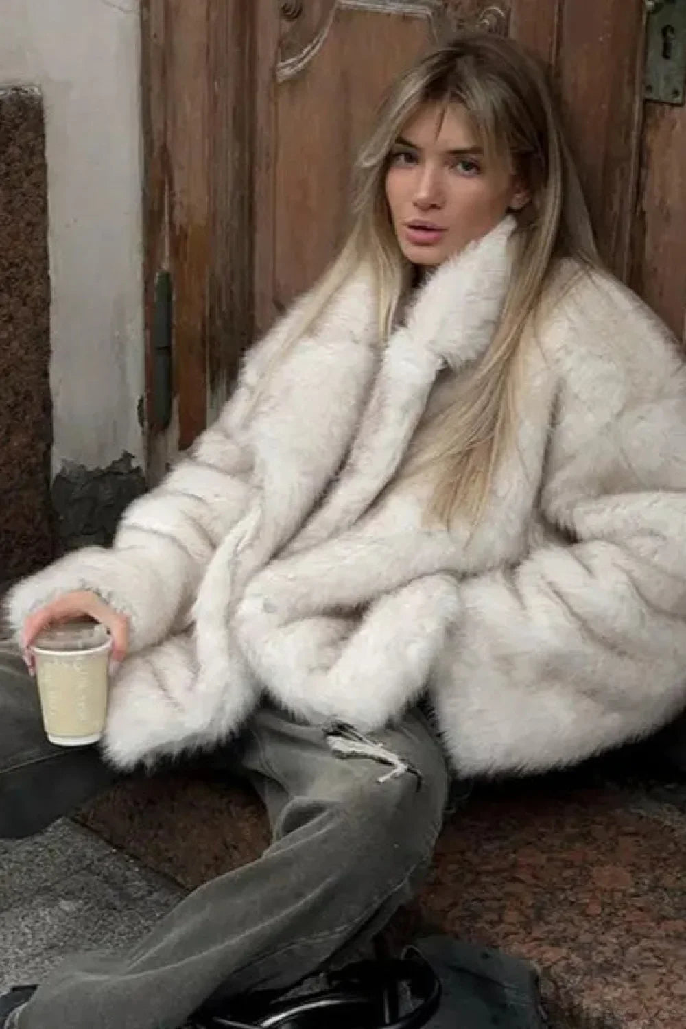 Minimalist Solid Color Plush Tip-Dyed Faux Fox Fur Oversized Coat image 4