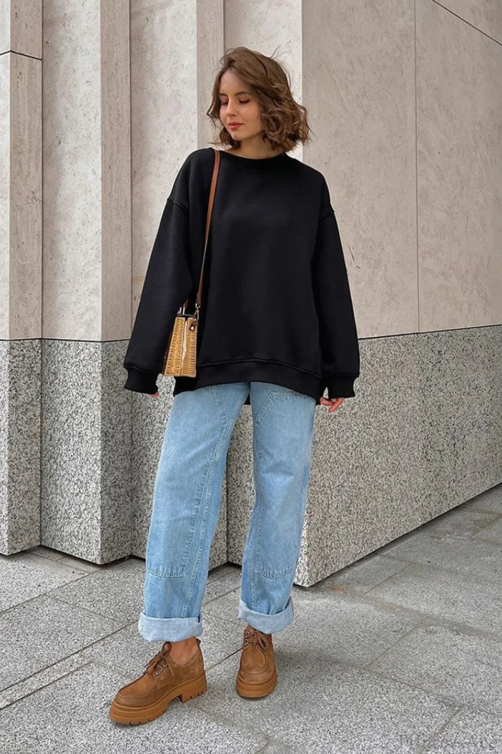 Minimalist Solid Crew Neck Oversize Sweatshirt image 11