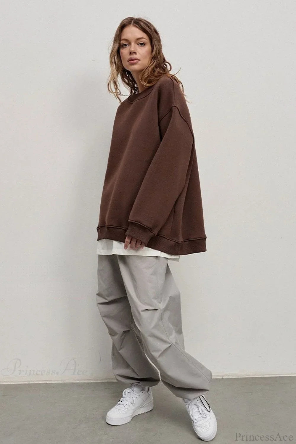 Minimalist Solid Crew Neck Oversize Sweatshirt image 18