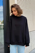 Minimalist Solid Crew Neck Oversize Sweatshirt image 9