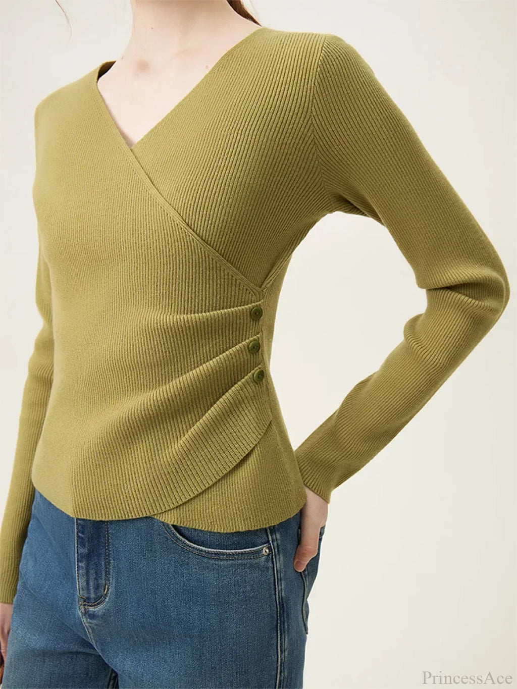 Minimalist V-neck Knit Bottom Sweater Sweater image 5