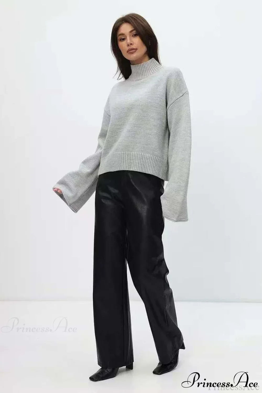 Mock Neck Bell-Sleeve Loose Short Sweater image 3