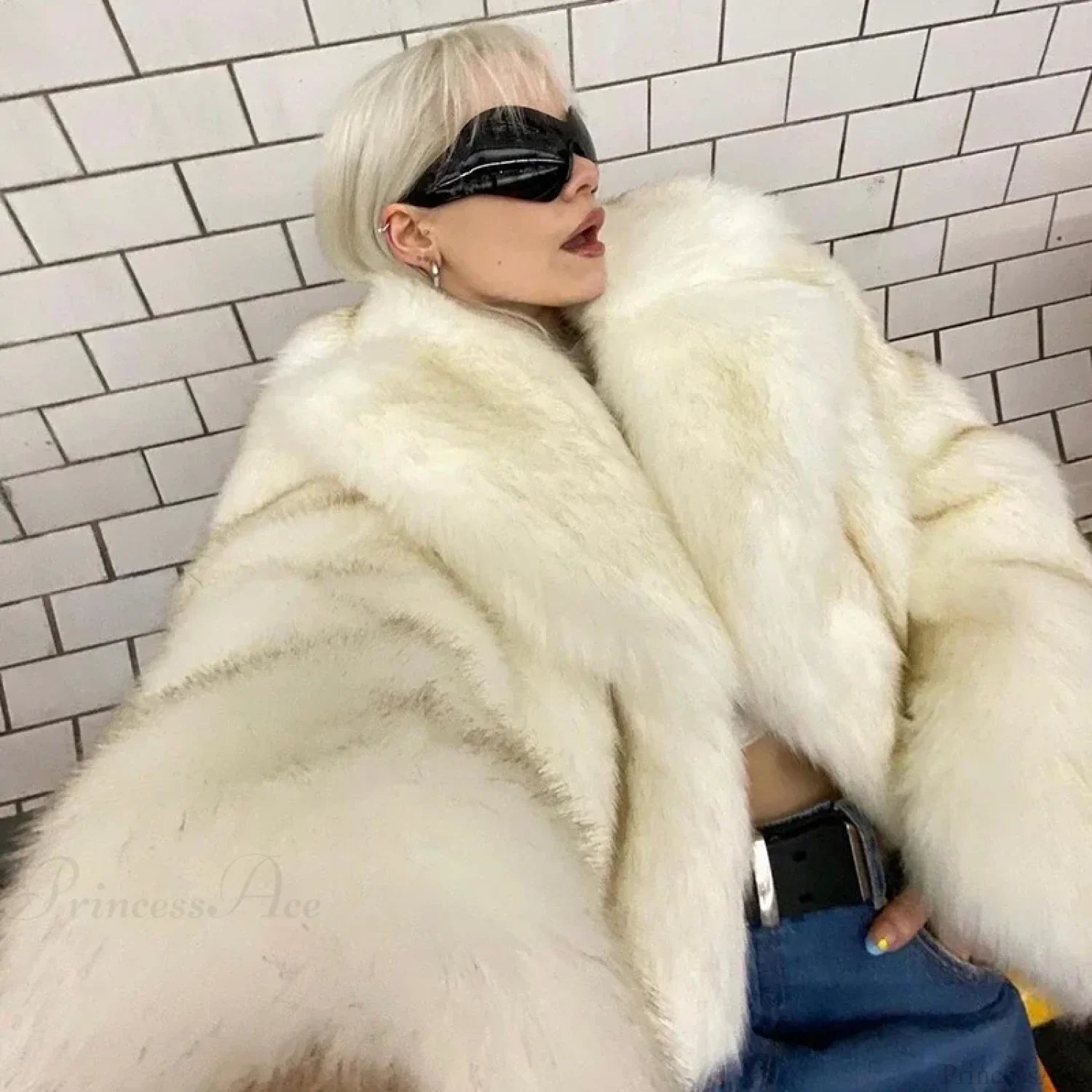 Neo Mint Gradient Cropped Fluffy Coat image 1