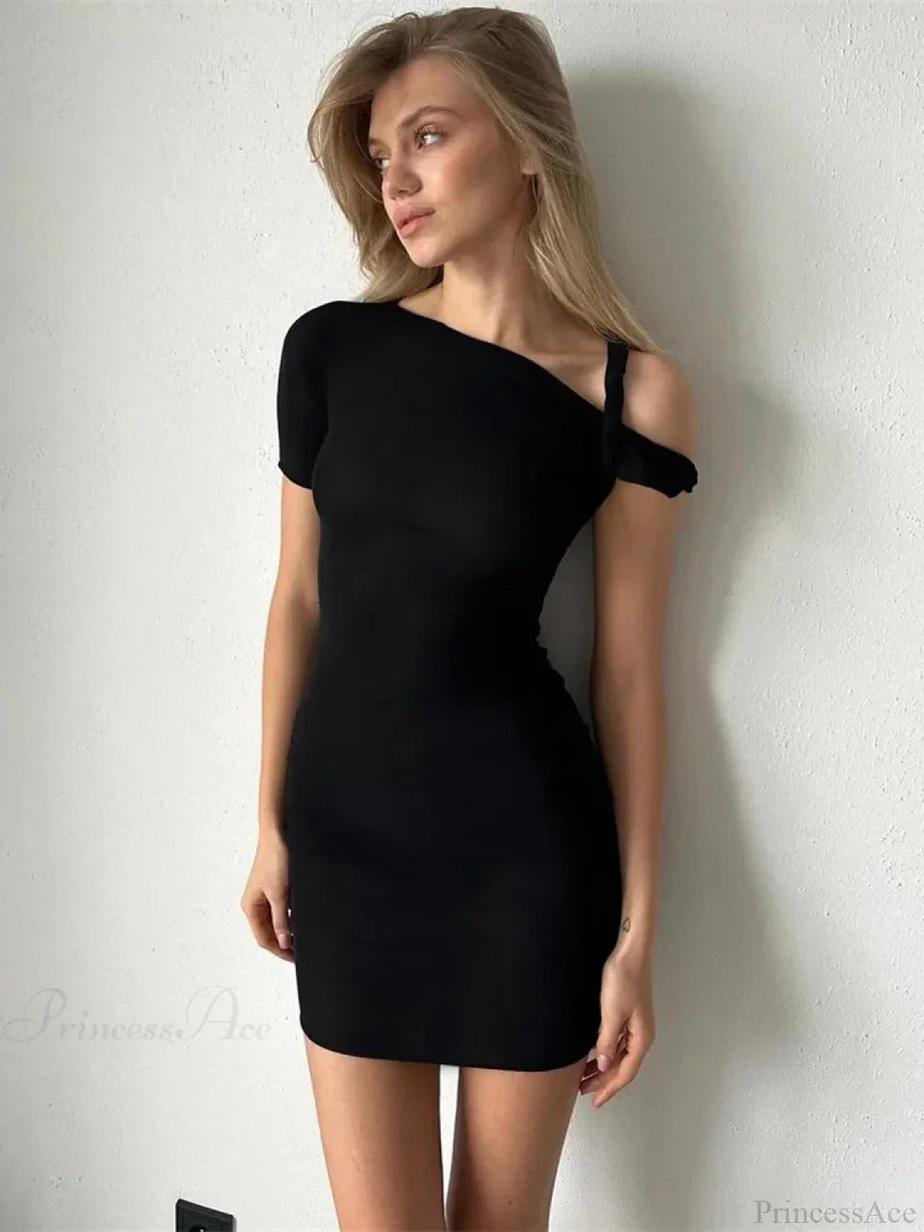 Off-Shoulder Bandage Mini Dress image 2