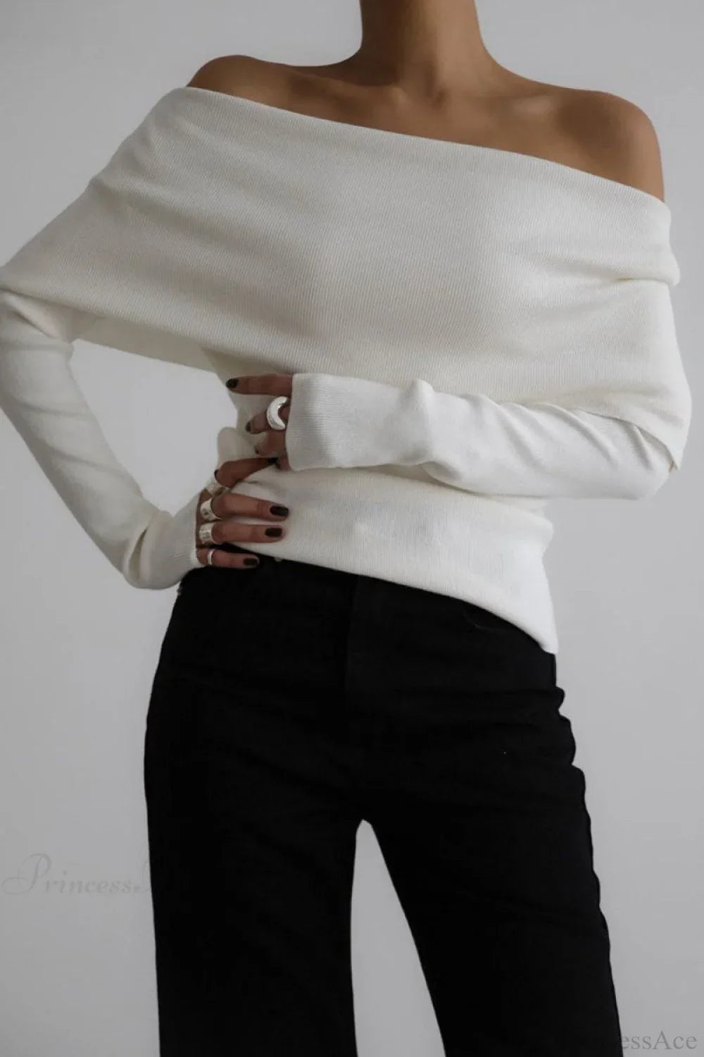 Off-Shoulder Fitted Long-Sleeve Knit Top image 7
