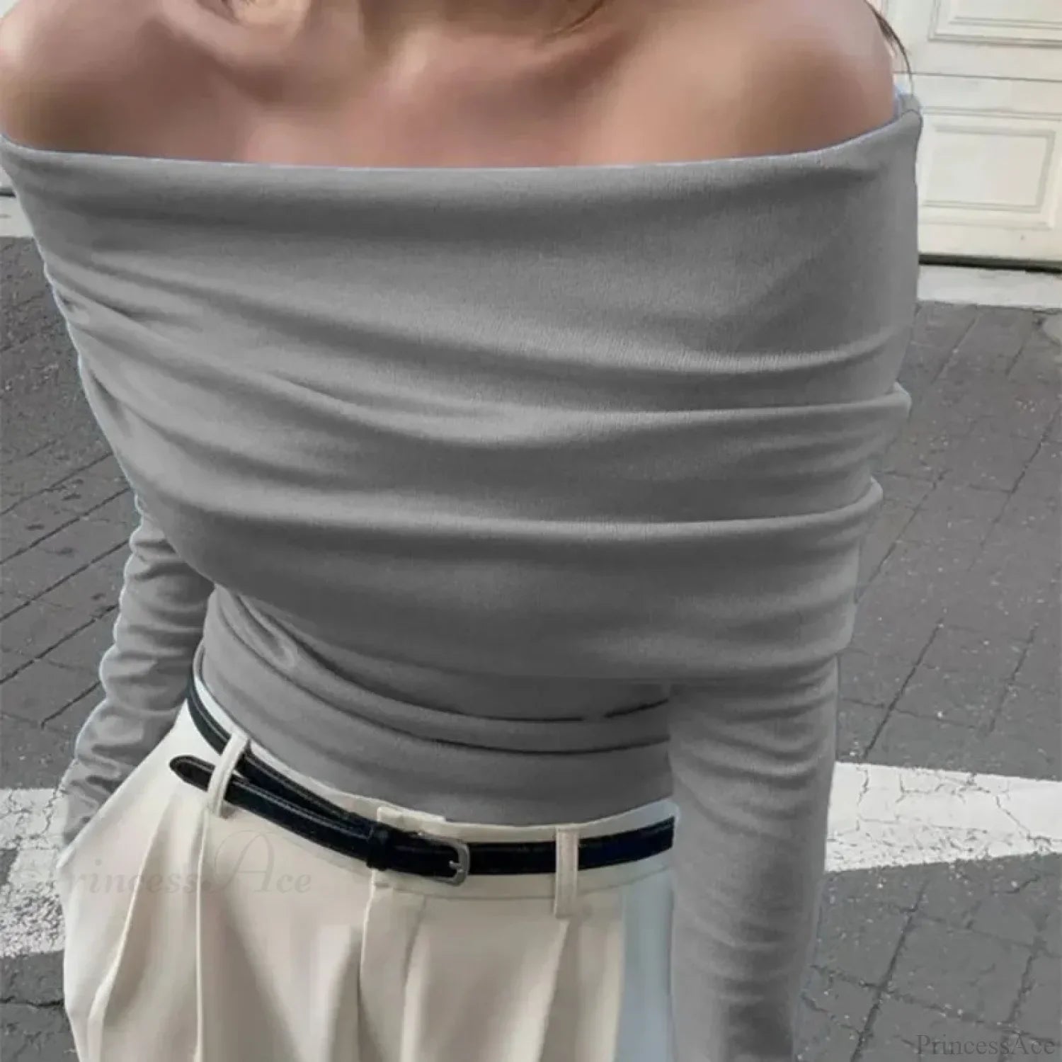 Off-Shoulder Slim Long Sleeve Pleated Sweater image 4