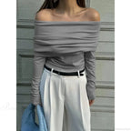 Off-Shoulder Slim Long Sleeve Pleated Sweater image 11