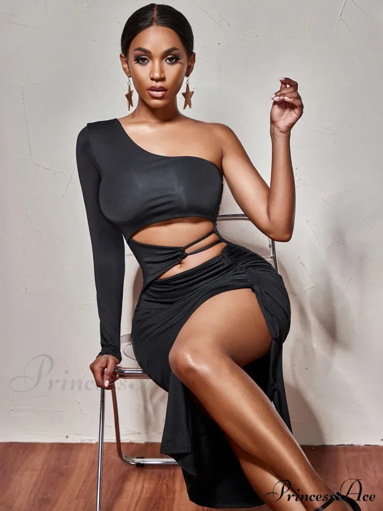 One Shoulder Long Sleeved Hollow High Split Wrapping Nightclub Cut Out Dress image 1