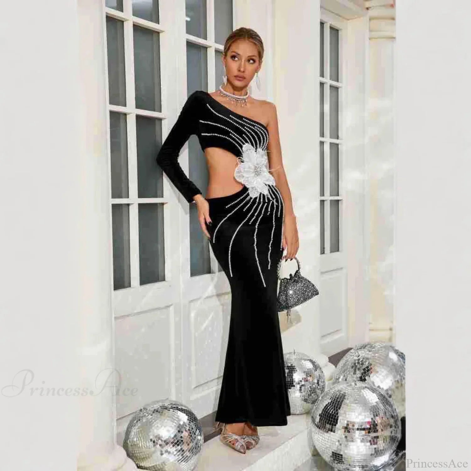 One Shoulder Pearl Embellished Elegant Prom Dress image 2