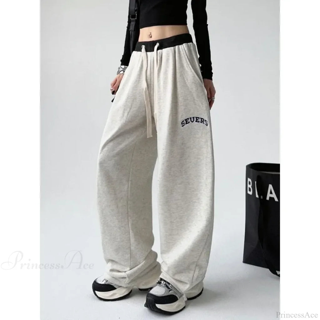 Oversized Jogger Pants image 5