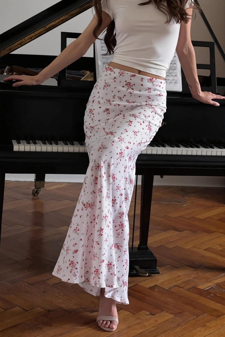 Fresh Elegant Floral Slim Mermaid Skirt image 2