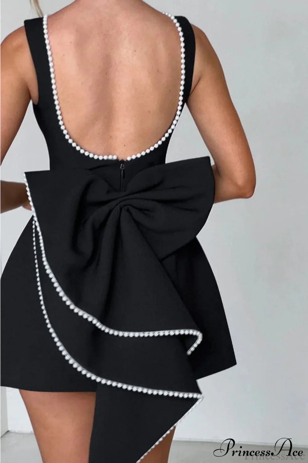 Pearl Bow Open-Back Edgy Short Party Dress image 3