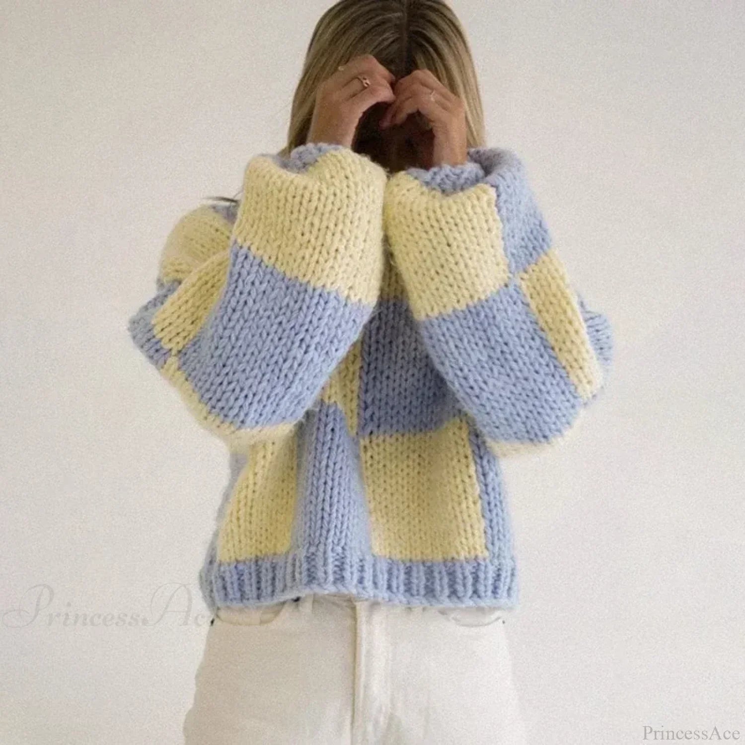 Plaid Print Cropped Comfy Sweater image 4