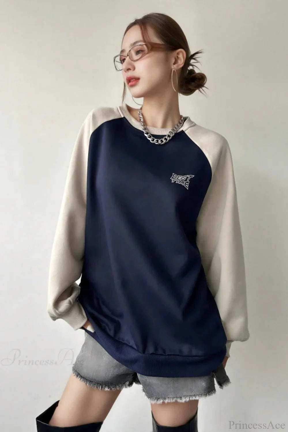 Raglan Sleeve Color Block Crew Neck Relaxed Sweatshirt image 2