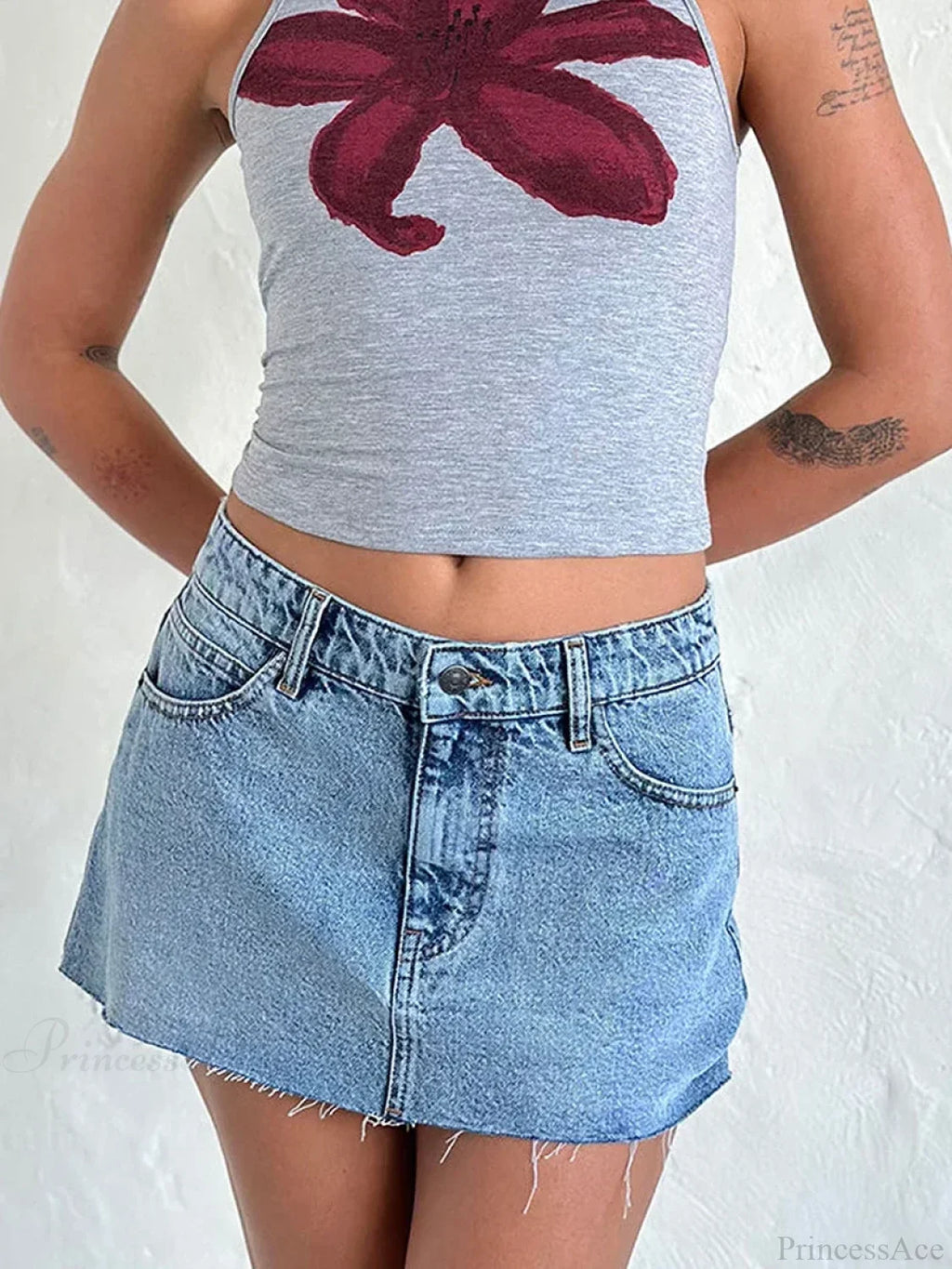 Raw Edge Gradient Denim Skirt image 7