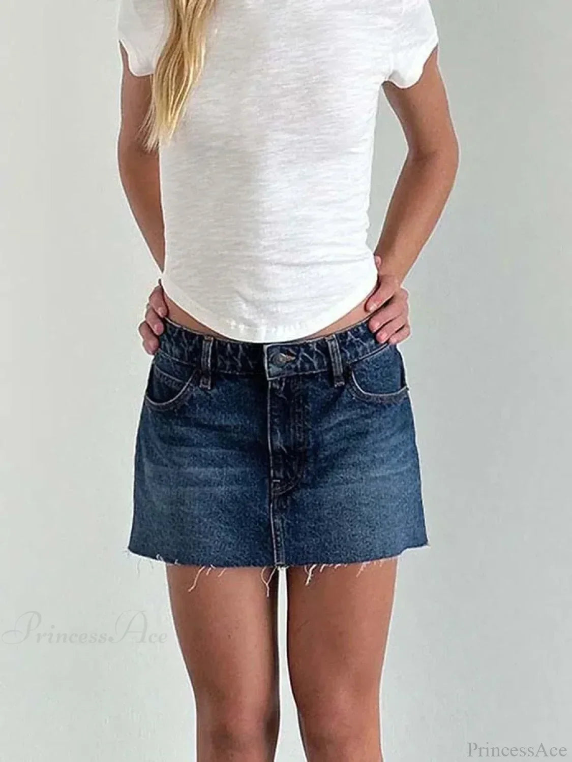 Raw Edge Gradient Denim Skirt image 9